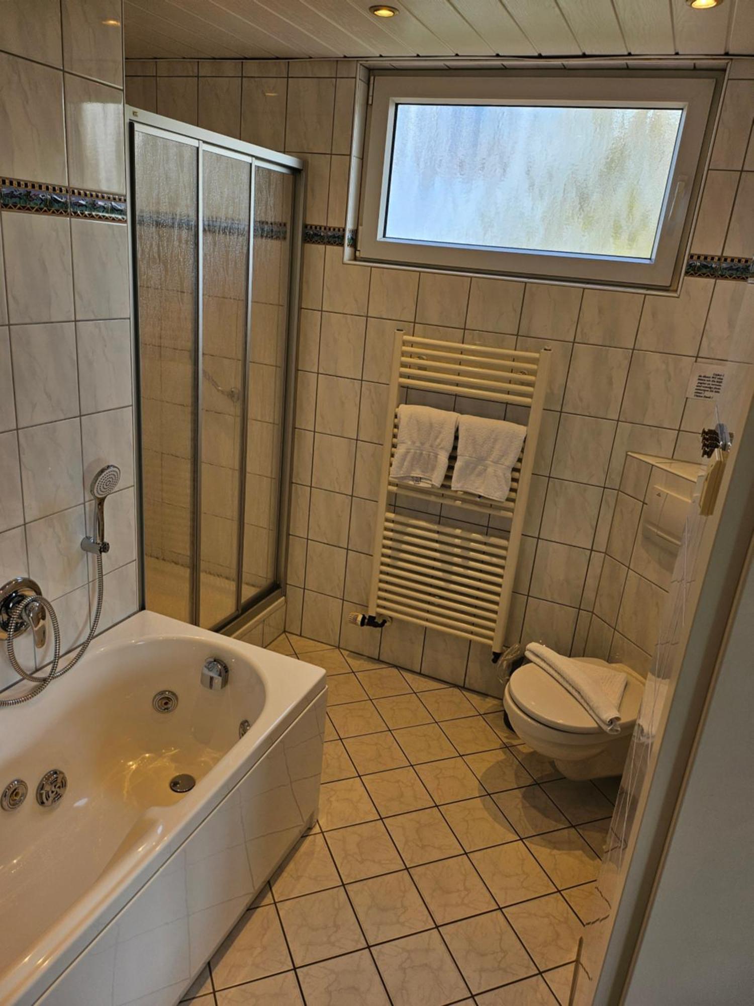 Hotel Pension Loose Borkum Exterior foto